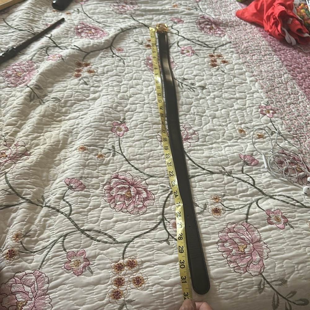 𝓖𝓤𝓤𝓒𝓘 belt with gold hardware - Picture 14 of 14